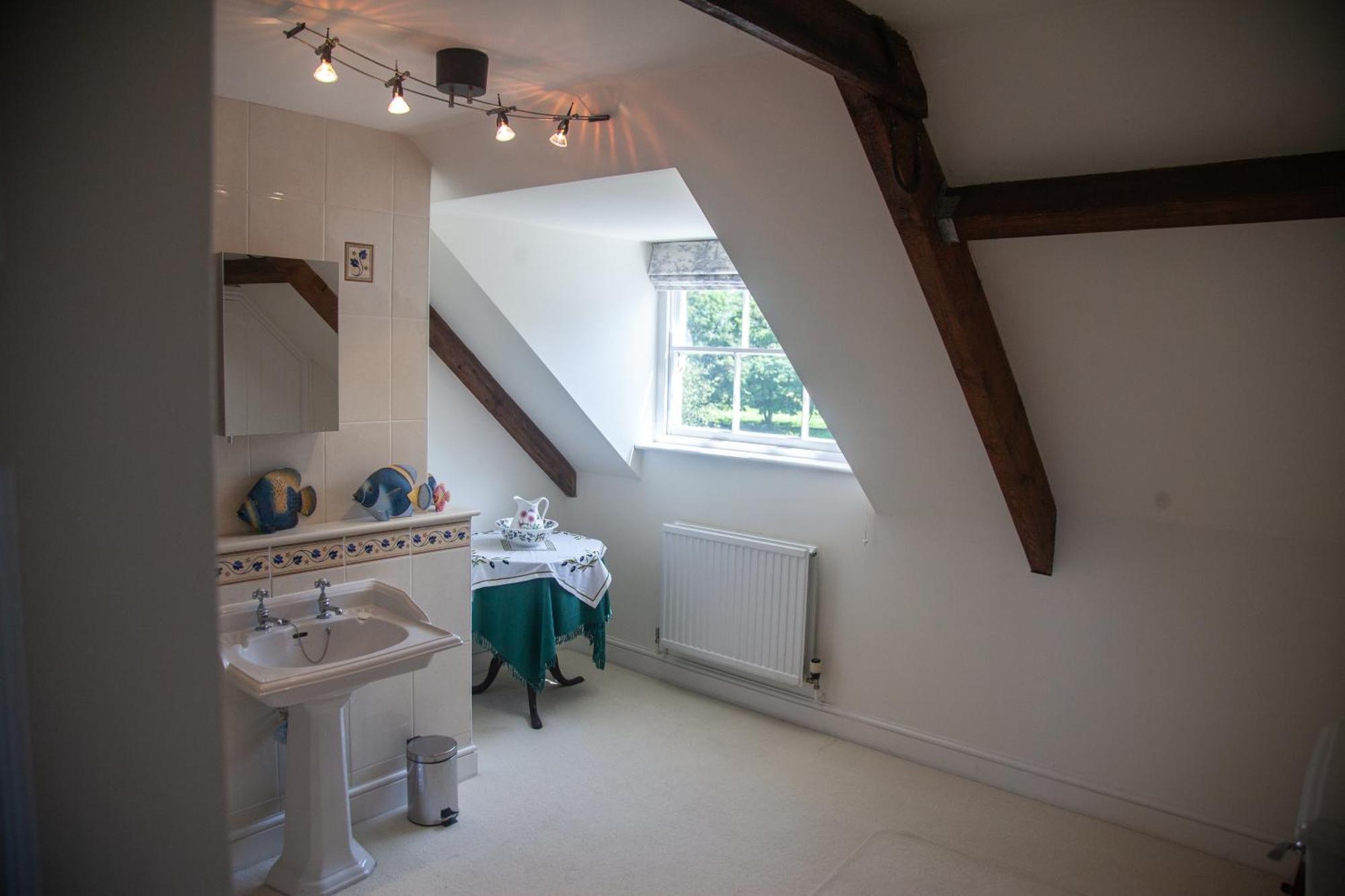 Clemenstone House B&B Cowbridge Ngoại thất bức ảnh